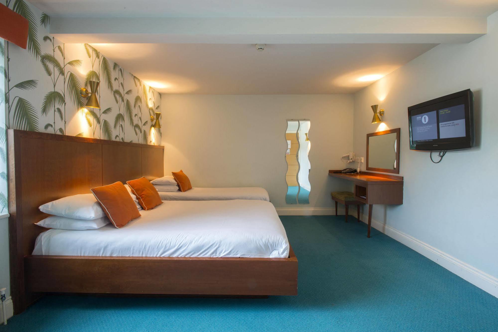 7Hotel Diner Halstead  Eksteriør billede